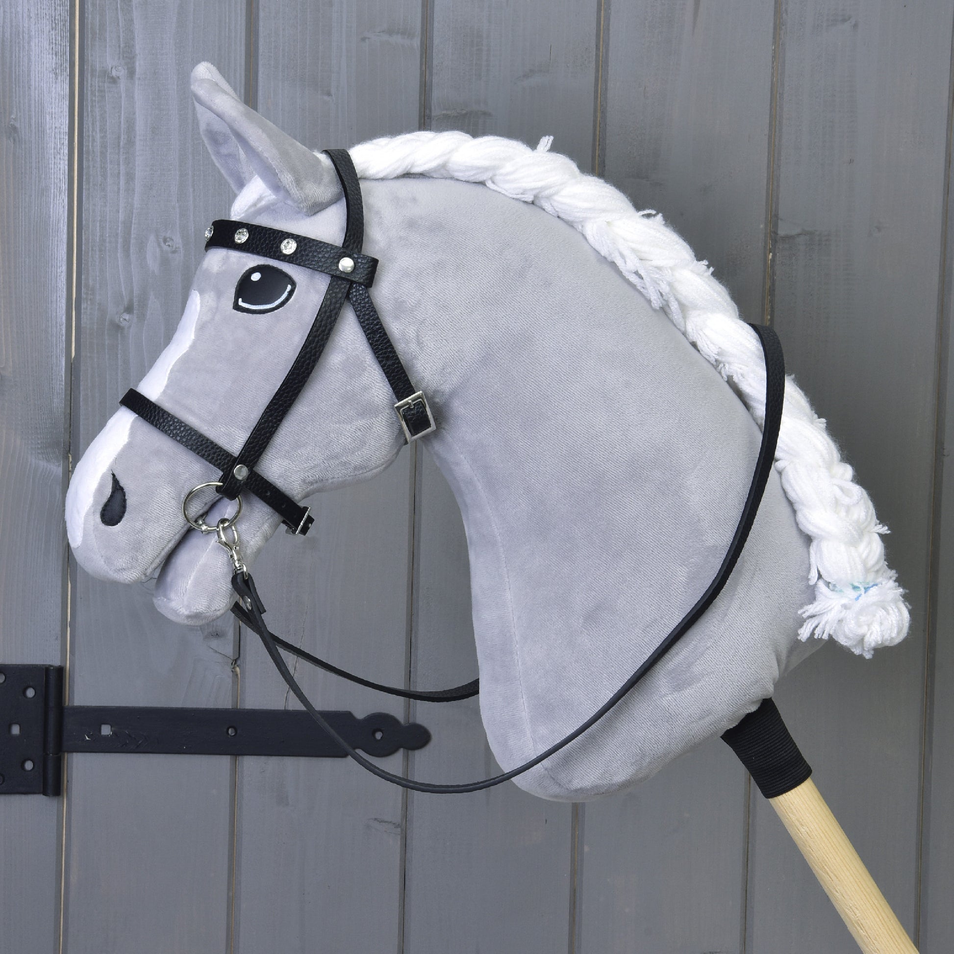 Complete black bridle with diamonds
