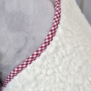 Blanket cube red