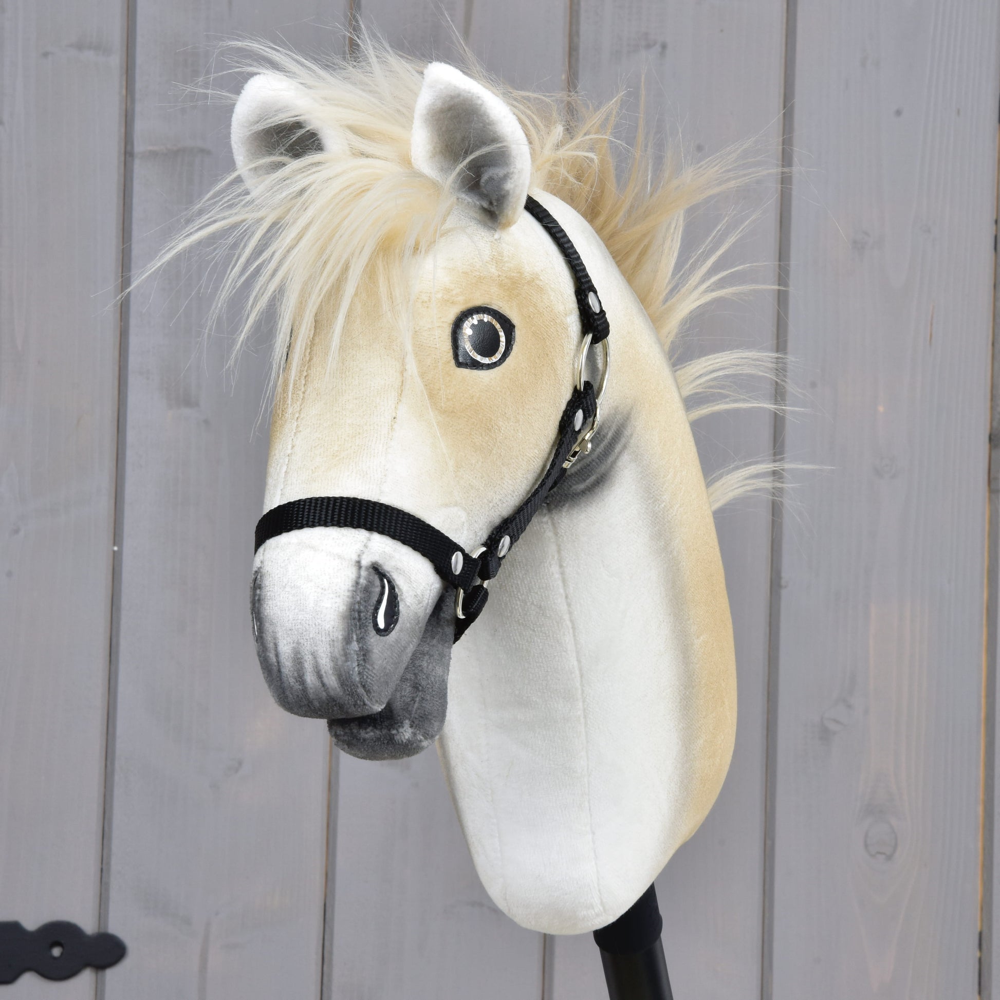 Hobby Horse Honey Pearl with Black Halter - size S