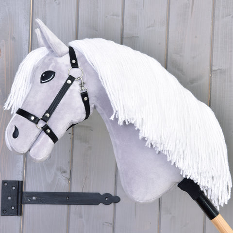 Hobby Horse Popcorn with Black Halter