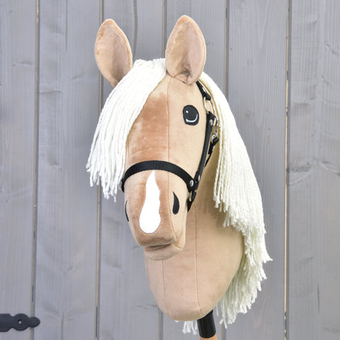 Hobby Horse Smart with Black Halter