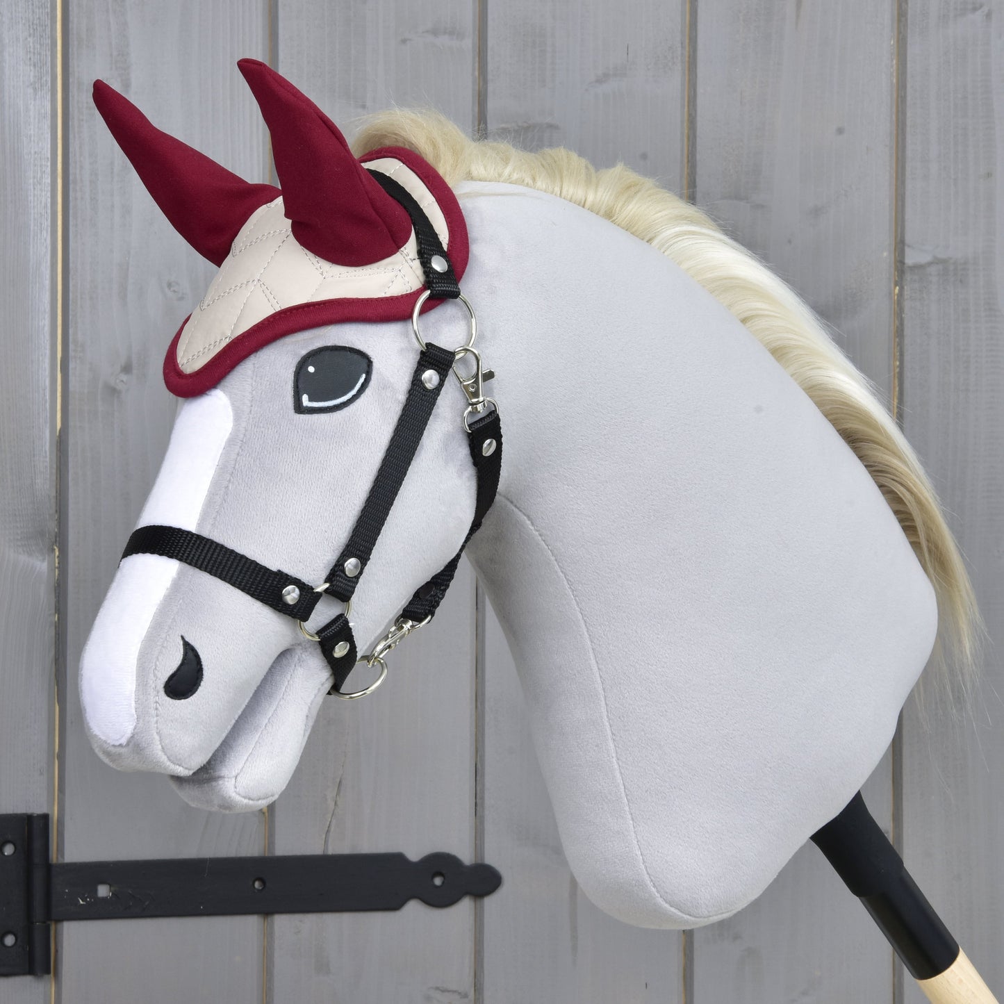 Ear Bonnet Maroon Star