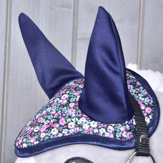 Ear Bonnet Flower