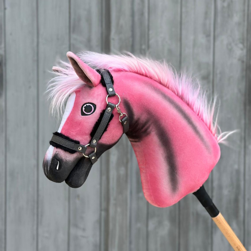 Hobby Horse LarDen Pinkie with a glittery halter