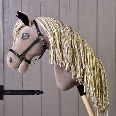 Hobby Horse Blaze with black halter (size M) 1