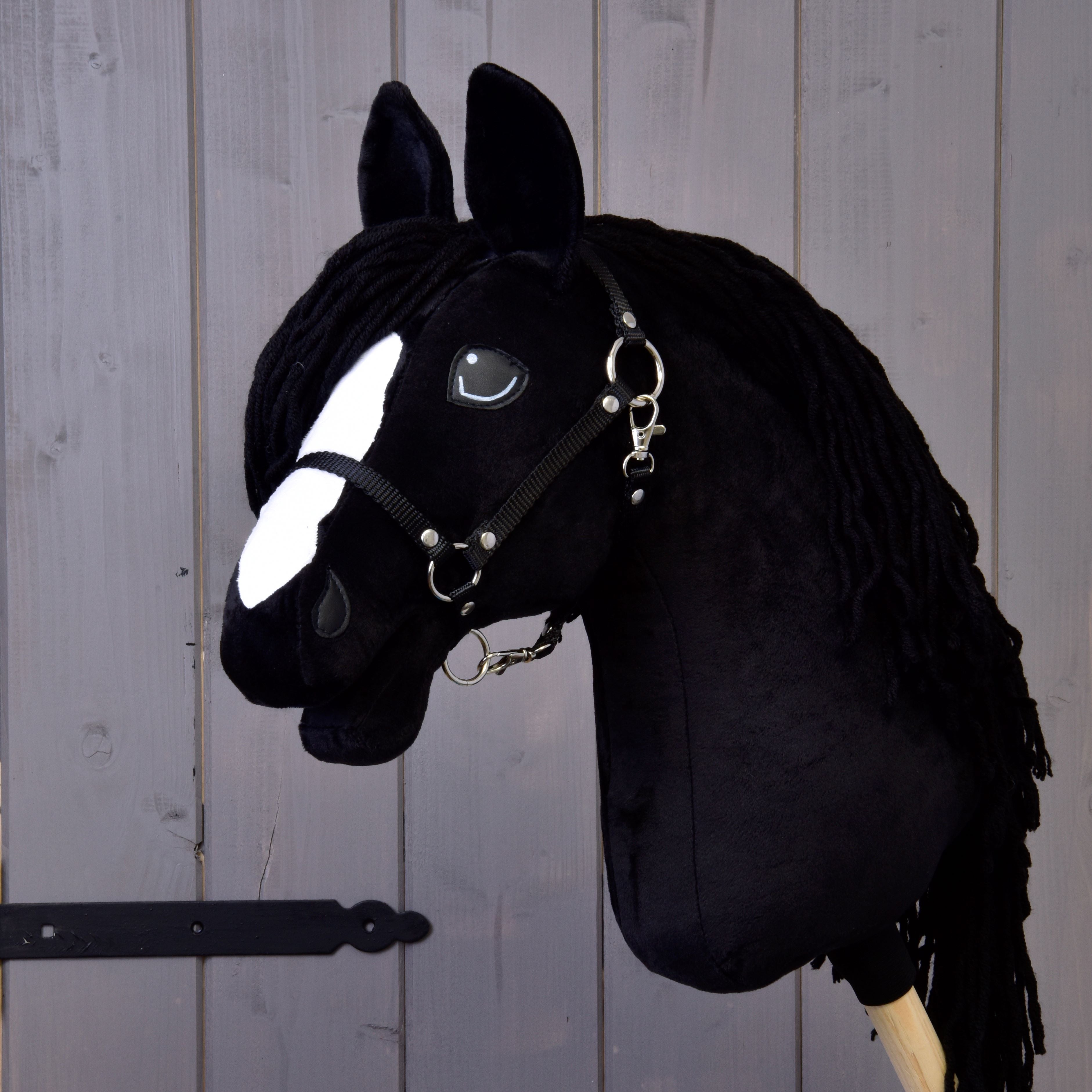 Hobby Horse Pie Mustang avec licol, longe et bonnet Bleu