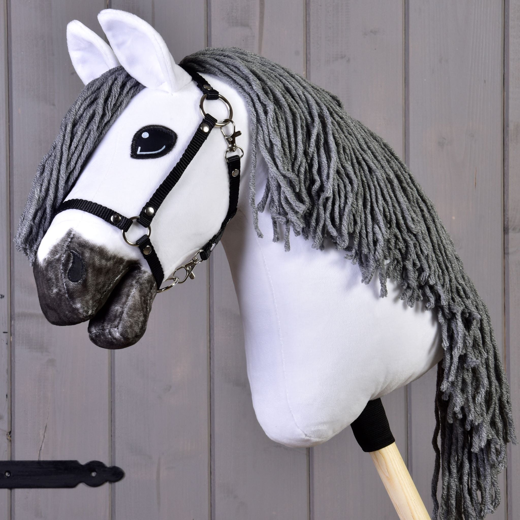 Hobby Horse Blaze with black halter (size M)– Hobby Horse LarDen