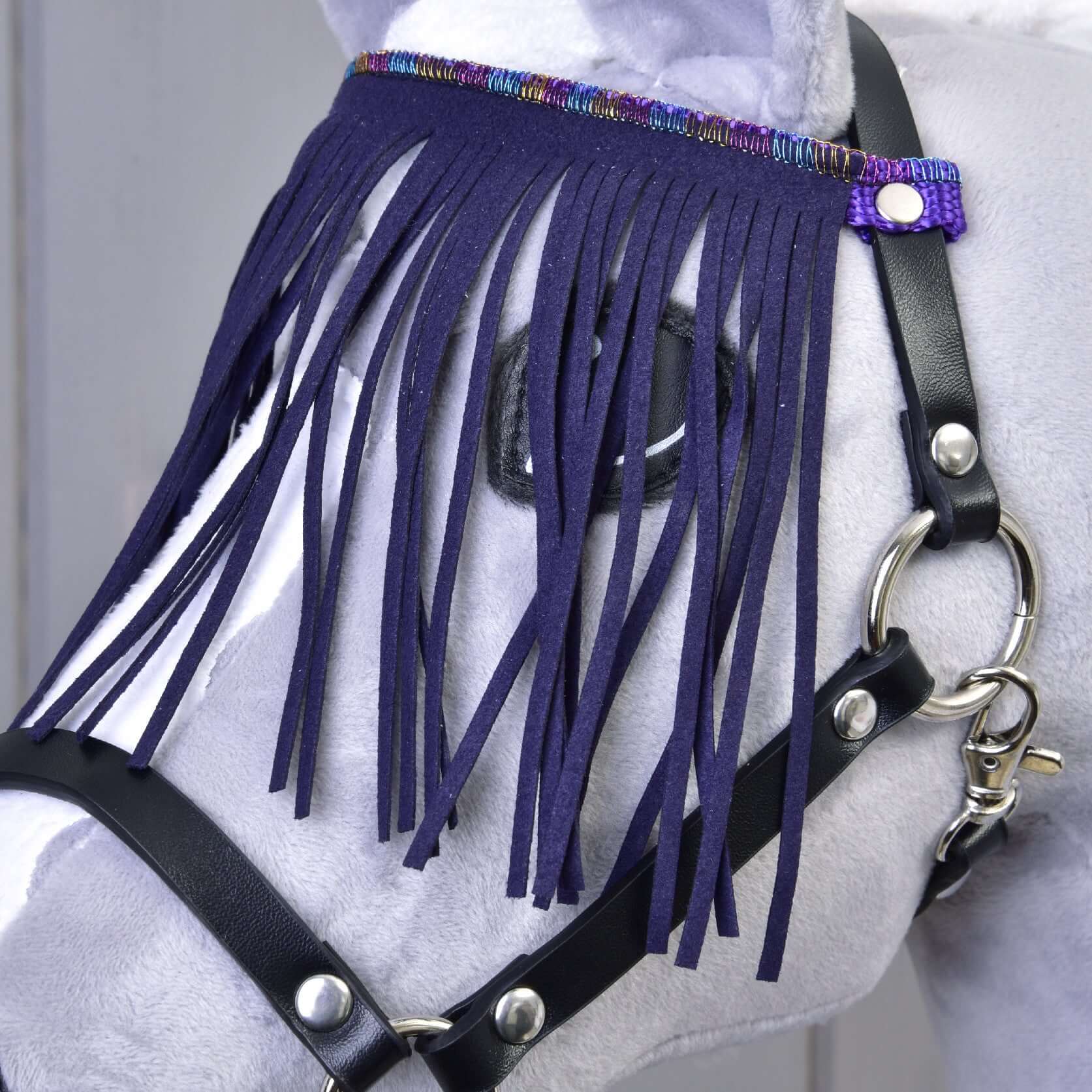 Halter black with lila fringes