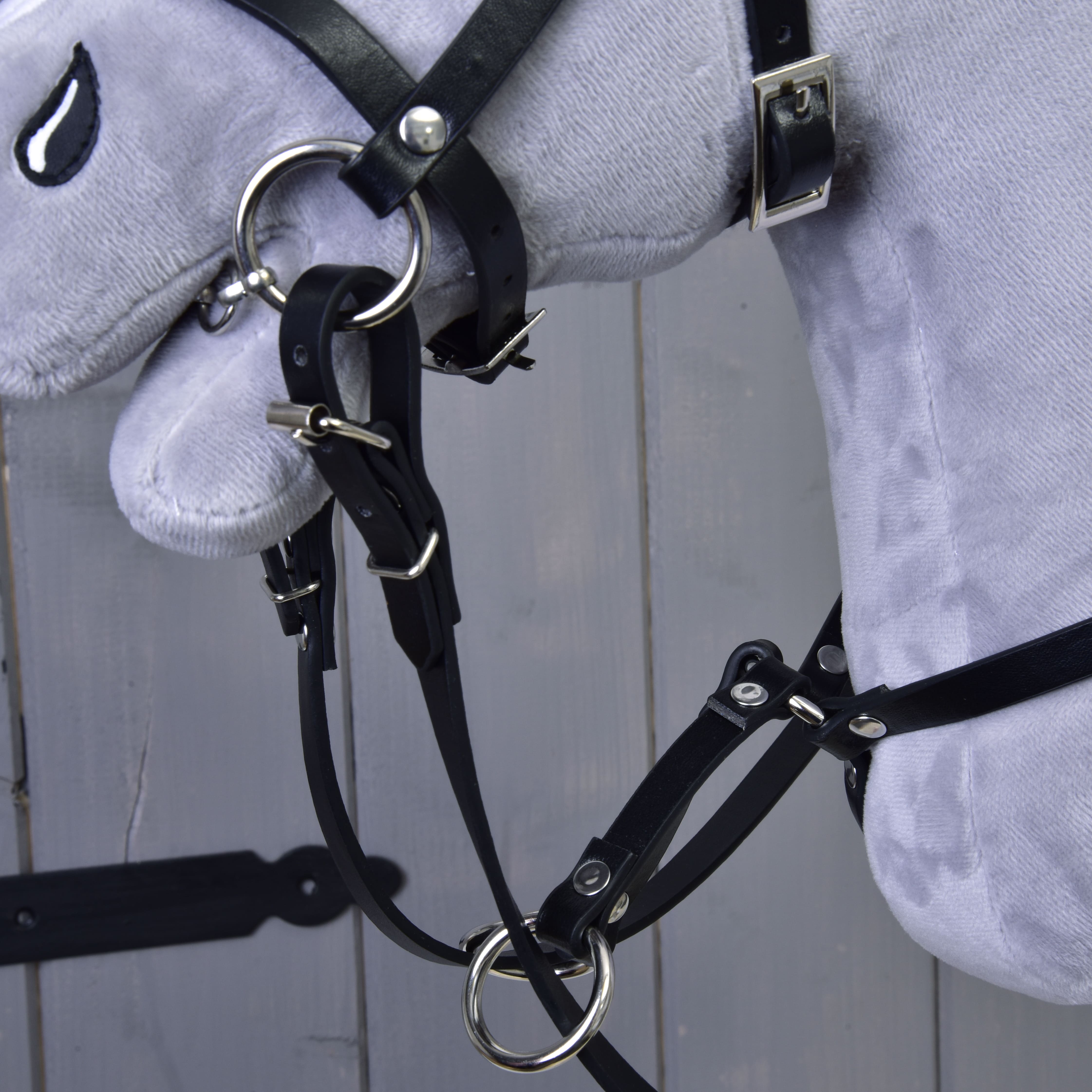 Martingale black Hobby Horse LarDen